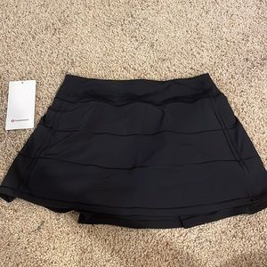 pace rival lululemon skirt